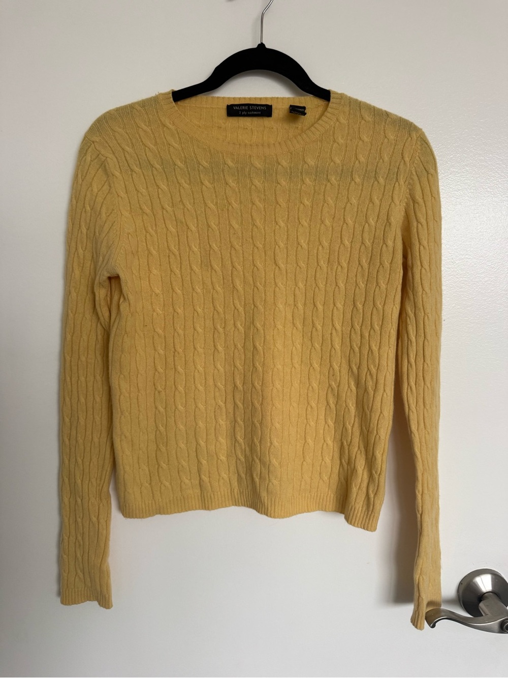 Cashmere!! Valerie Stevens Cable Knit Crewneck Sweater in Pale Yellow
